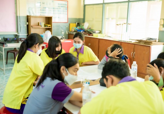 ภาพกิจกรรม  คณะวิทยาศาสตร์และเทคโนโลยี จัดค่ายวิทยาศาสตร์สัญจรโรงเรียนทุ่งโพธิ์ทะเลพิทยา