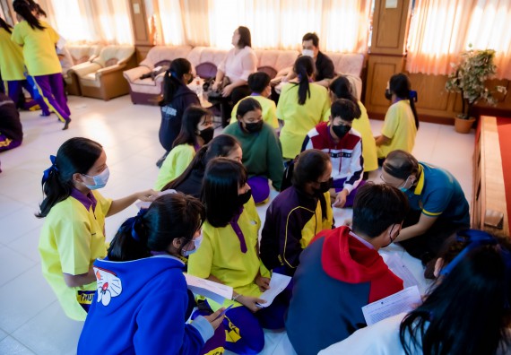 ภาพกิจกรรม  คณะวิทยาศาสตร์และเทคโนโลยี จัดค่ายวิทยาศาสตร์สัญจรโรงเรียนทุ่งโพธิ์ทะเลพิทยา