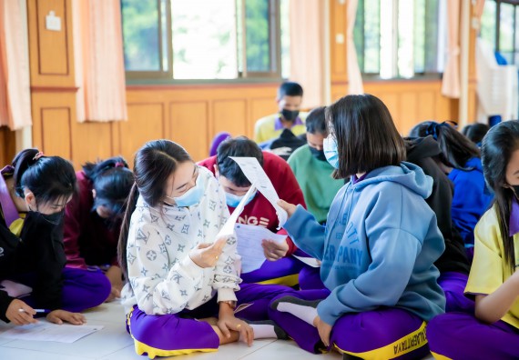 ภาพกิจกรรม  คณะวิทยาศาสตร์และเทคโนโลยี จัดค่ายวิทยาศาสตร์สัญจรโรงเรียนทุ่งโพธิ์ทะเลพิทยา