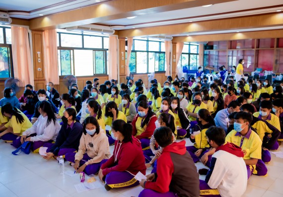 ภาพกิจกรรม  คณะวิทยาศาสตร์และเทคโนโลยี จัดค่ายวิทยาศาสตร์สัญจรโรงเรียนทุ่งโพธิ์ทะเลพิทยา