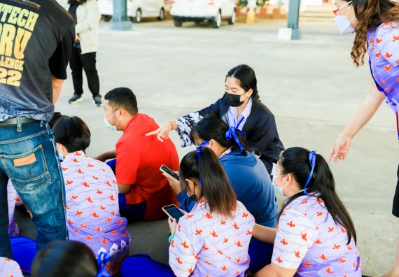 ภาพกิจกรรม   คณะวิทยาศาสตร์และเทคโนโลยี จัดค่ายวิทยาศาสตร์สัญจรโรงเรียนเฉลิมพระเกียรติสมเด็จพระศรีนครินทร์ กำแพงเพชร ฯ