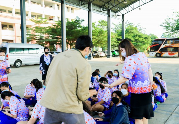 ภาพกิจกรรม   คณะวิทยาศาสตร์และเทคโนโลยี จัดค่ายวิทยาศาสตร์สัญจรโรงเรียนเฉลิมพระเกียรติสมเด็จพระศรีนครินทร์ กำแพงเพชร ฯ