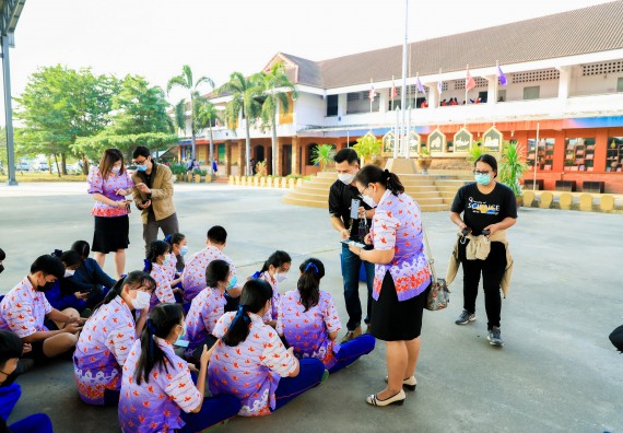 ภาพกิจกรรม   คณะวิทยาศาสตร์และเทคโนโลยี จัดค่ายวิทยาศาสตร์สัญจรโรงเรียนเฉลิมพระเกียรติสมเด็จพระศรีนครินทร์ กำแพงเพชร ฯ
