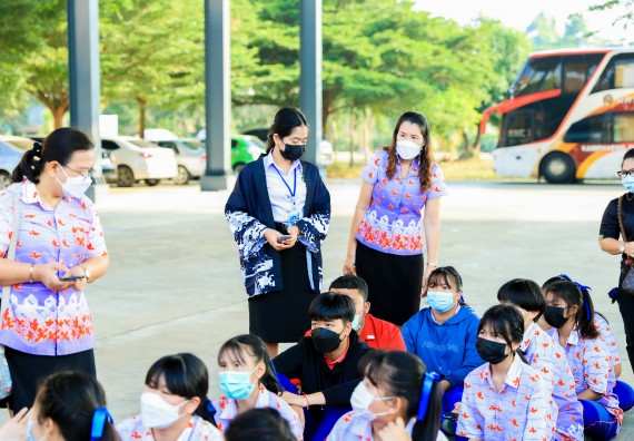 ภาพกิจกรรม   คณะวิทยาศาสตร์และเทคโนโลยี จัดค่ายวิทยาศาสตร์สัญจรโรงเรียนเฉลิมพระเกียรติสมเด็จพระศรีนครินทร์ กำแพงเพชร ฯ