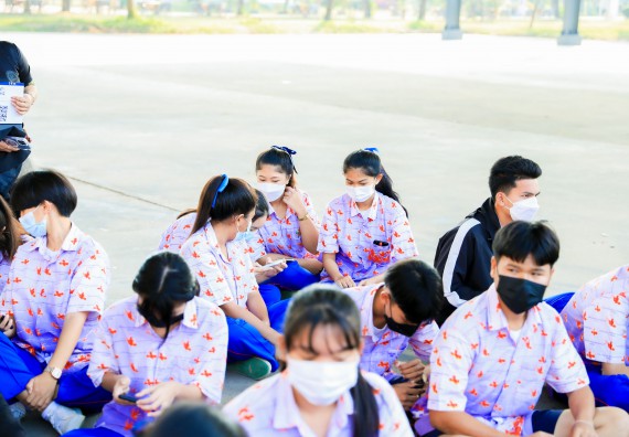 ภาพกิจกรรม   คณะวิทยาศาสตร์และเทคโนโลยี จัดค่ายวิทยาศาสตร์สัญจรโรงเรียนเฉลิมพระเกียรติสมเด็จพระศรีนครินทร์ กำแพงเพชร ฯ