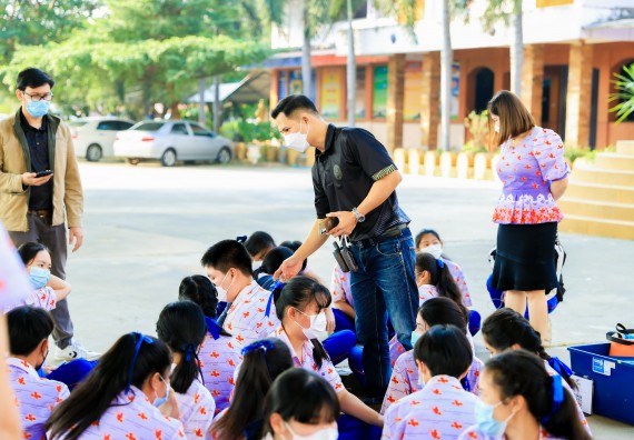 ภาพกิจกรรม   คณะวิทยาศาสตร์และเทคโนโลยี จัดค่ายวิทยาศาสตร์สัญจรโรงเรียนเฉลิมพระเกียรติสมเด็จพระศรีนครินทร์ กำแพงเพชร ฯ