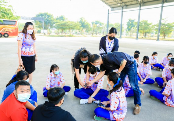 ภาพกิจกรรม   คณะวิทยาศาสตร์และเทคโนโลยี จัดค่ายวิทยาศาสตร์สัญจรโรงเรียนเฉลิมพระเกียรติสมเด็จพระศรีนครินทร์ กำแพงเพชร ฯ