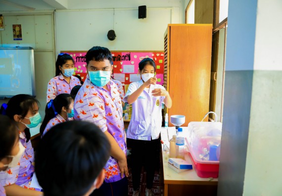 ภาพกิจกรรม   คณะวิทยาศาสตร์และเทคโนโลยี จัดค่ายวิทยาศาสตร์สัญจรโรงเรียนเฉลิมพระเกียรติสมเด็จพระศรีนครินทร์ กำแพงเพชร ฯ