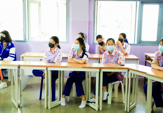 ภาพกิจกรรม   คณะวิทยาศาสตร์และเทคโนโลยี จัดค่ายวิทยาศาสตร์สัญจรโรงเรียนเฉลิมพระเกียรติสมเด็จพระศรีนครินทร์ กำแพงเพชร ฯ