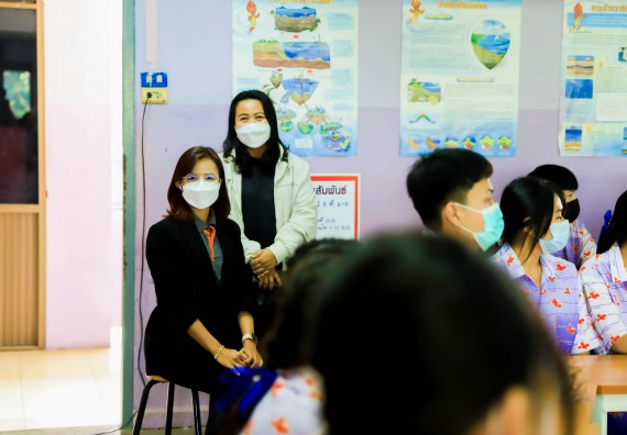 ภาพกิจกรรม   คณะวิทยาศาสตร์และเทคโนโลยี จัดค่ายวิทยาศาสตร์สัญจรโรงเรียนเฉลิมพระเกียรติสมเด็จพระศรีนครินทร์ กำแพงเพชร ฯ