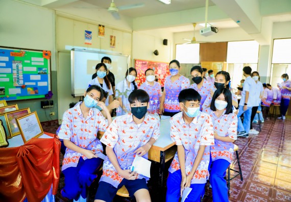 ภาพกิจกรรม   คณะวิทยาศาสตร์และเทคโนโลยี จัดค่ายวิทยาศาสตร์สัญจรโรงเรียนเฉลิมพระเกียรติสมเด็จพระศรีนครินทร์ กำแพงเพชร ฯ