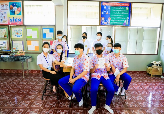 ภาพกิจกรรม   คณะวิทยาศาสตร์และเทคโนโลยี จัดค่ายวิทยาศาสตร์สัญจรโรงเรียนเฉลิมพระเกียรติสมเด็จพระศรีนครินทร์ กำแพงเพชร ฯ