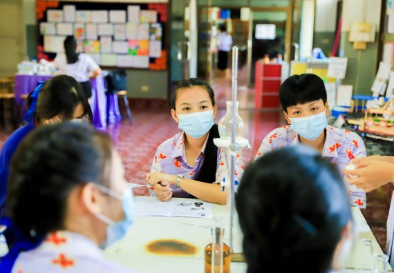 ภาพกิจกรรม   คณะวิทยาศาสตร์และเทคโนโลยี จัดค่ายวิทยาศาสตร์สัญจรโรงเรียนเฉลิมพระเกียรติสมเด็จพระศรีนครินทร์ กำแพงเพชร ฯ