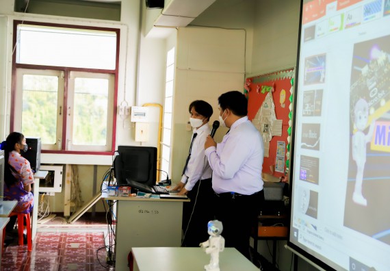 ภาพกิจกรรม   คณะวิทยาศาสตร์และเทคโนโลยี จัดค่ายวิทยาศาสตร์สัญจรโรงเรียนเฉลิมพระเกียรติสมเด็จพระศรีนครินทร์ กำแพงเพชร ฯ