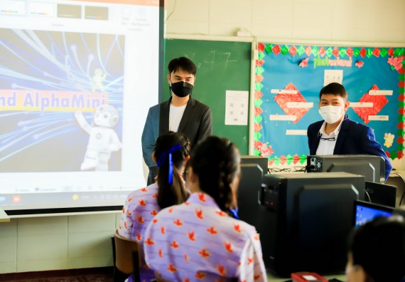 ภาพกิจกรรม   คณะวิทยาศาสตร์และเทคโนโลยี จัดค่ายวิทยาศาสตร์สัญจรโรงเรียนเฉลิมพระเกียรติสมเด็จพระศรีนครินทร์ กำแพงเพชร ฯ