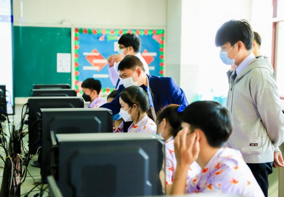 ภาพกิจกรรม   คณะวิทยาศาสตร์และเทคโนโลยี จัดค่ายวิทยาศาสตร์สัญจรโรงเรียนเฉลิมพระเกียรติสมเด็จพระศรีนครินทร์ กำแพงเพชร ฯ