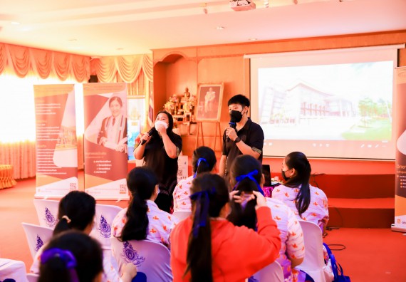 ภาพกิจกรรม   คณะวิทยาศาสตร์และเทคโนโลยี จัดค่ายวิทยาศาสตร์สัญจรโรงเรียนเฉลิมพระเกียรติสมเด็จพระศรีนครินทร์ กำแพงเพชร ฯ