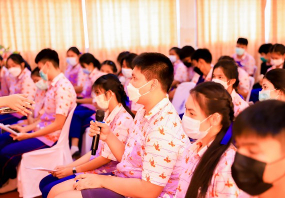 ภาพกิจกรรม   คณะวิทยาศาสตร์และเทคโนโลยี จัดค่ายวิทยาศาสตร์สัญจรโรงเรียนเฉลิมพระเกียรติสมเด็จพระศรีนครินทร์ กำแพงเพชร ฯ