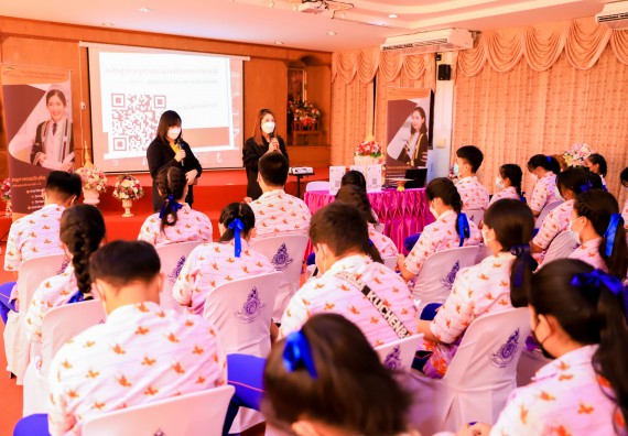 ภาพกิจกรรม   คณะวิทยาศาสตร์และเทคโนโลยี จัดค่ายวิทยาศาสตร์สัญจรโรงเรียนเฉลิมพระเกียรติสมเด็จพระศรีนครินทร์ กำแพงเพชร ฯ