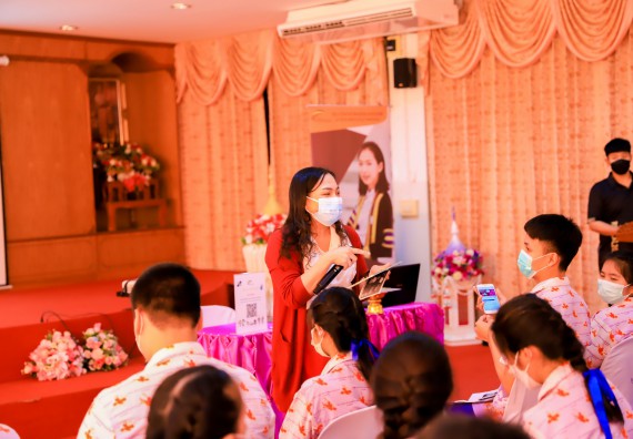 ภาพกิจกรรม   คณะวิทยาศาสตร์และเทคโนโลยี จัดค่ายวิทยาศาสตร์สัญจรโรงเรียนเฉลิมพระเกียรติสมเด็จพระศรีนครินทร์ กำแพงเพชร ฯ