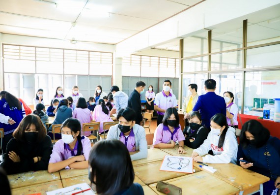 ภาพกิจกรรม   คณะวิทยาศาสตร์และเทคโนโลยี จัดค่ายวิทยาศาสตร์สัญจรโรงเรียนคลองขลุงราษฎร์รังสรรค์