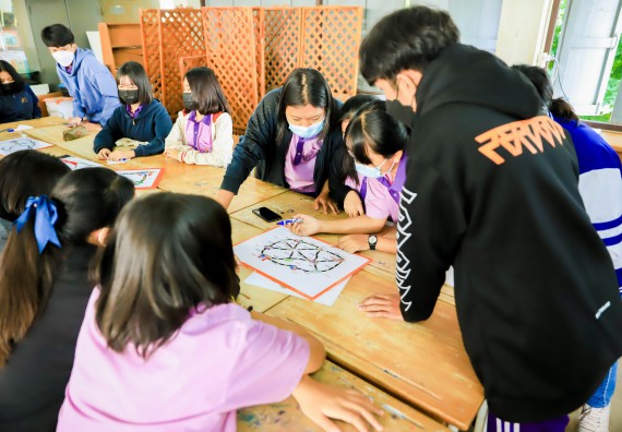 ภาพกิจกรรม   คณะวิทยาศาสตร์และเทคโนโลยี จัดค่ายวิทยาศาสตร์สัญจรโรงเรียนคลองขลุงราษฎร์รังสรรค์