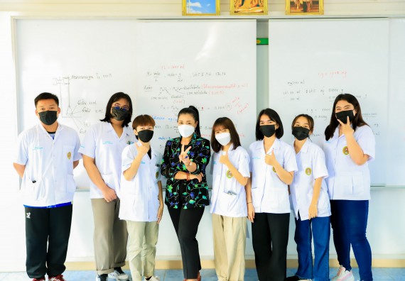 ภาพกิจกรรม   คณะวิทยาศาสตร์และเทคโนโลยี จัดค่ายวิทยาศาสตร์สัญจรโรงเรียนคลองขลุงราษฎร์รังสรรค์