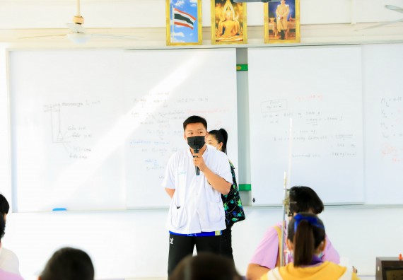 ภาพกิจกรรม   คณะวิทยาศาสตร์และเทคโนโลยี จัดค่ายวิทยาศาสตร์สัญจรโรงเรียนคลองขลุงราษฎร์รังสรรค์