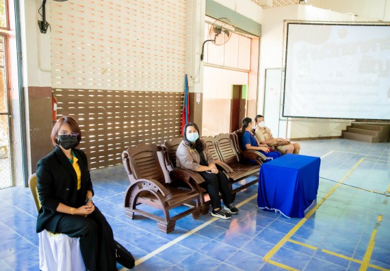 ภาพกิจกรรม  คณะวิทยาศาสตร์และเทคโนโลยี จัดค่ายวิทยาศาสตร์สัญจรโรงเรียนสักงามวิทยา