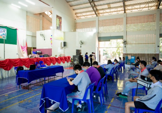 ภาพกิจกรรม  คณะวิทยาศาสตร์และเทคโนโลยี จัดค่ายวิทยาศาสตร์สัญจรโรงเรียนสักงามวิทยา