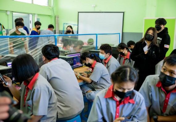 ภาพกิจกรรม  คณะวิทยาศาสตร์และเทคโนโลยี จัดค่ายวิทยาศาสตร์สัญจรโรงเรียนสักงามวิทยา