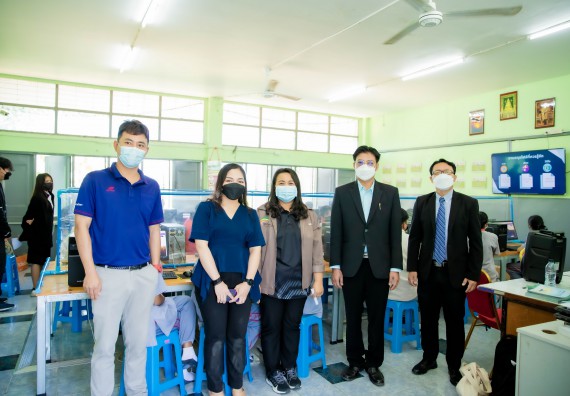 ภาพกิจกรรม  คณะวิทยาศาสตร์และเทคโนโลยี จัดค่ายวิทยาศาสตร์สัญจรโรงเรียนสักงามวิทยา