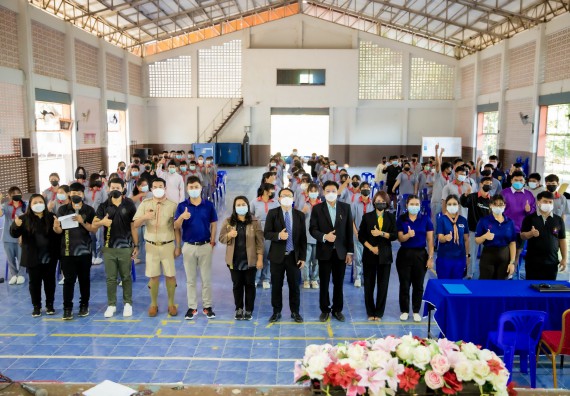 ภาพกิจกรรม  คณะวิทยาศาสตร์และเทคโนโลยี จัดค่ายวิทยาศาสตร์สัญจรโรงเรียนสักงามวิทยา