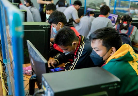 ภาพกิจกรรม  คณะวิทยาศาสตร์และเทคโนโลยี จัดค่ายวิทยาศาสตร์สัญจรโรงเรียนสักงามวิทยา