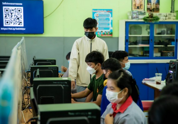 ภาพกิจกรรม  คณะวิทยาศาสตร์และเทคโนโลยี จัดค่ายวิทยาศาสตร์สัญจรโรงเรียนสักงามวิทยา