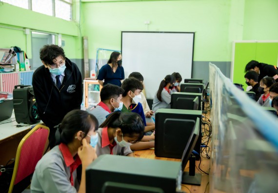 ภาพกิจกรรม  คณะวิทยาศาสตร์และเทคโนโลยี จัดค่ายวิทยาศาสตร์สัญจรโรงเรียนสักงามวิทยา