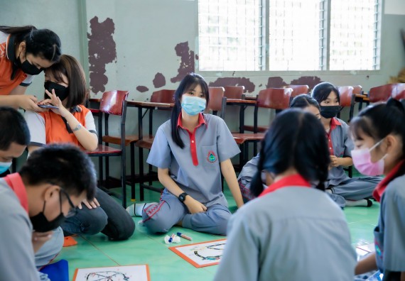 ภาพกิจกรรม  คณะวิทยาศาสตร์และเทคโนโลยี จัดค่ายวิทยาศาสตร์สัญจรโรงเรียนสักงามวิทยา