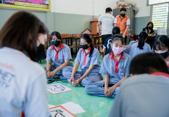 ภาพกิจกรรม  คณะวิทยาศาสตร์และเทคโนโลยี จัดค่ายวิทยาศาสตร์สัญจรโรงเรียนสักงามวิทยา