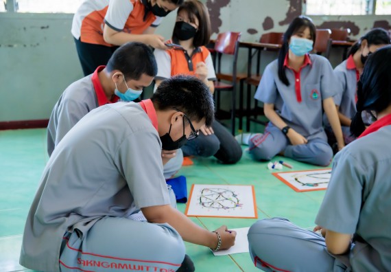 ภาพกิจกรรม  คณะวิทยาศาสตร์และเทคโนโลยี จัดค่ายวิทยาศาสตร์สัญจรโรงเรียนสักงามวิทยา