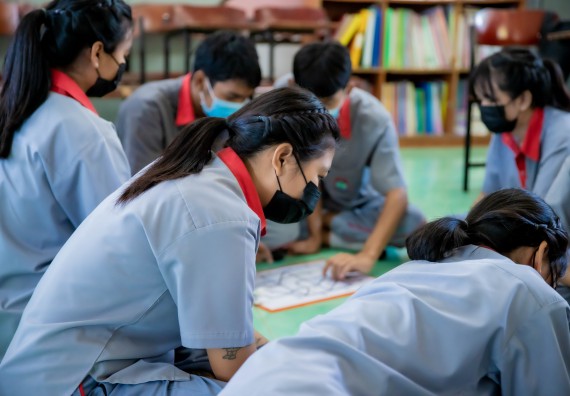 ภาพกิจกรรม  คณะวิทยาศาสตร์และเทคโนโลยี จัดค่ายวิทยาศาสตร์สัญจรโรงเรียนสักงามวิทยา