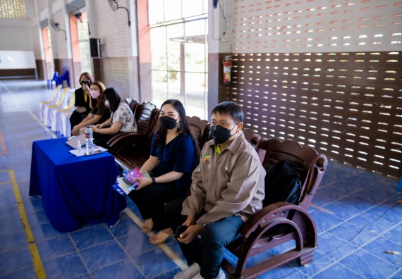 ภาพกิจกรรม  คณะวิทยาศาสตร์และเทคโนโลยี จัดค่ายวิทยาศาสตร์สัญจรโรงเรียนสักงามวิทยา