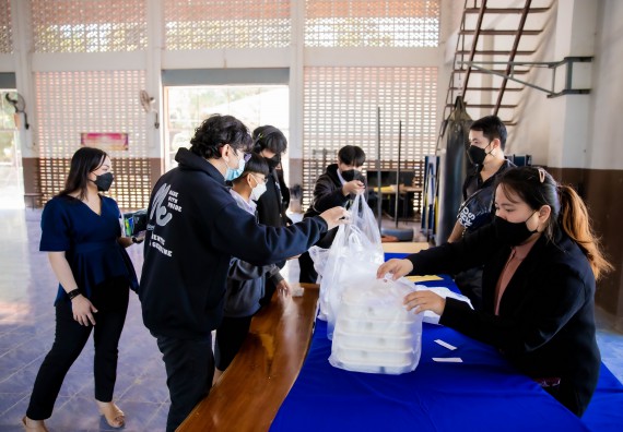 ภาพกิจกรรม  คณะวิทยาศาสตร์และเทคโนโลยี จัดค่ายวิทยาศาสตร์สัญจรโรงเรียนสักงามวิทยา