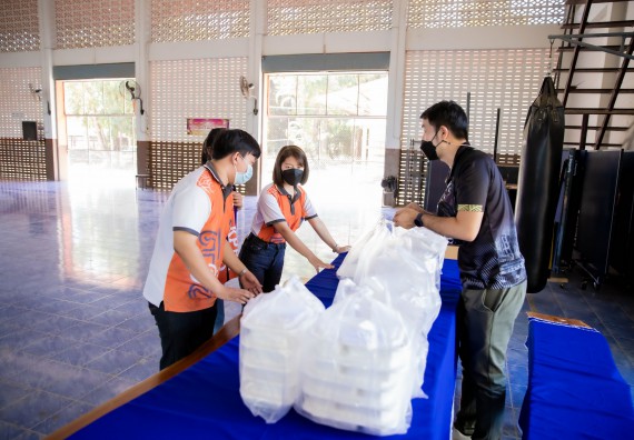 ภาพกิจกรรม  คณะวิทยาศาสตร์และเทคโนโลยี จัดค่ายวิทยาศาสตร์สัญจรโรงเรียนสักงามวิทยา