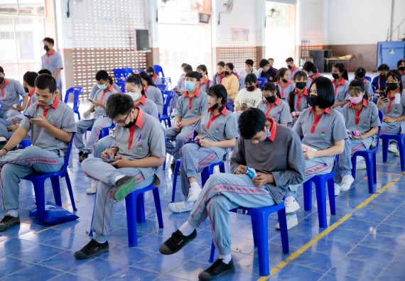 ภาพกิจกรรม  คณะวิทยาศาสตร์และเทคโนโลยี จัดค่ายวิทยาศาสตร์สัญจรโรงเรียนสักงามวิทยา