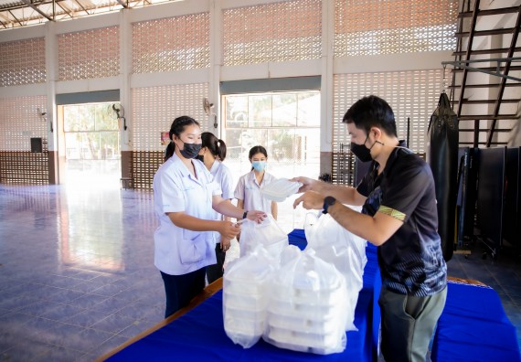 ภาพกิจกรรม  คณะวิทยาศาสตร์และเทคโนโลยี จัดค่ายวิทยาศาสตร์สัญจรโรงเรียนสักงามวิทยา