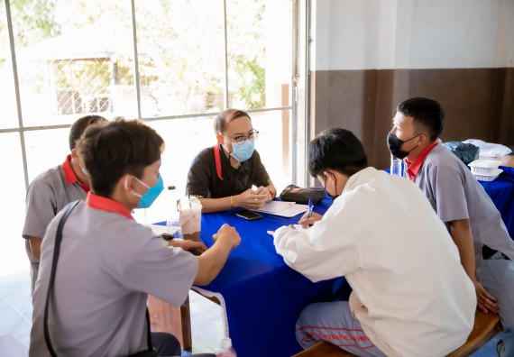 ภาพกิจกรรม  คณะวิทยาศาสตร์และเทคโนโลยี จัดค่ายวิทยาศาสตร์สัญจรโรงเรียนสักงามวิทยา