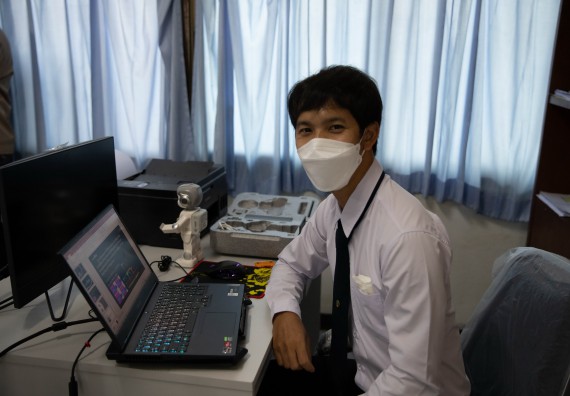 ภาพกิจกรรม  คณะวิทยาศาสตร์และเทคโนโลยี จัดค่ายวิทยาศาสตร์สัญจรโรงเรียนมัธยมพัชรกิติยาภา 2 กำแพงเพชร