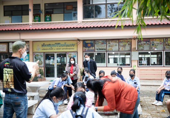 ภาพกิจกรรม  คณะวิทยาศาสตร์และเทคโนโลยี จัดค่ายวิทยาศาสตร์สัญจรโรงเรียนมัธยมพัชรกิติยาภา 2 กำแพงเพชร