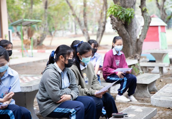 ภาพกิจกรรม  คณะวิทยาศาสตร์และเทคโนโลยี จัดค่ายวิทยาศาสตร์สัญจรโรงเรียนมัธยมพัชรกิติยาภา 2 กำแพงเพชร