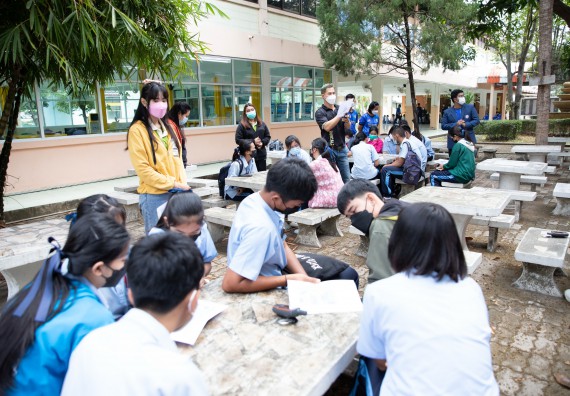 ภาพกิจกรรม  คณะวิทยาศาสตร์และเทคโนโลยี จัดค่ายวิทยาศาสตร์สัญจรโรงเรียนมัธยมพัชรกิติยาภา 2 กำแพงเพชร